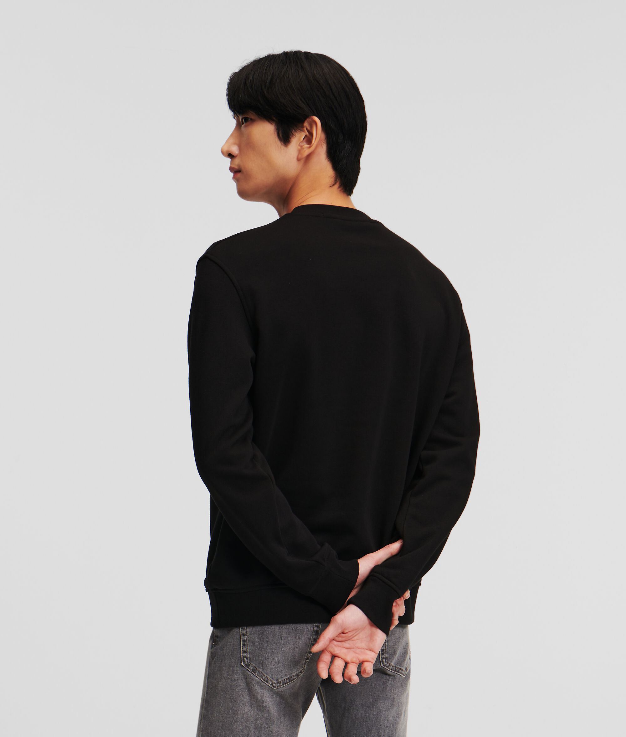 (image for) Unique Selling Point ROUND NECK SWEATSHIRT